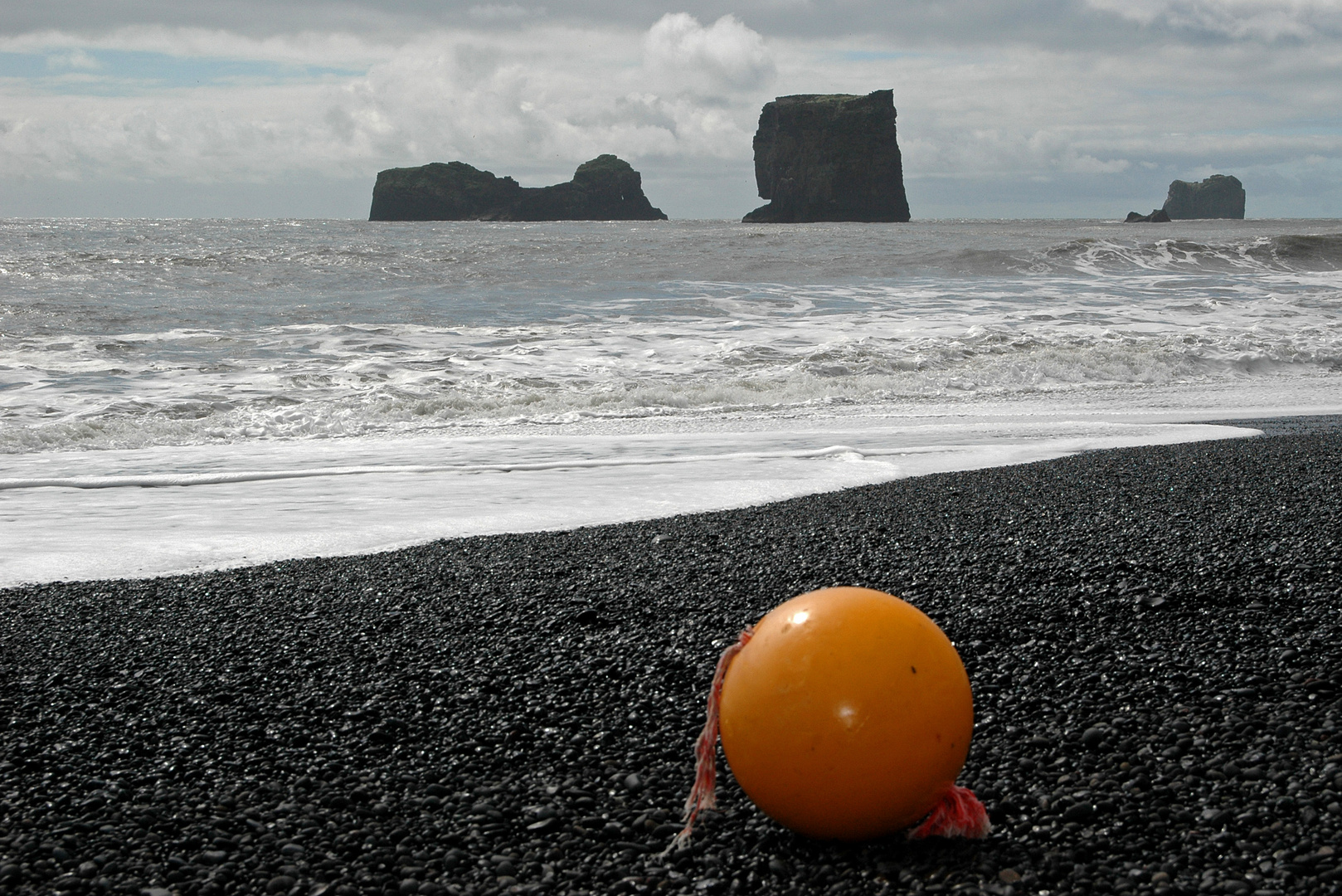 Der schwarze Strand von Vík í Mýrdal