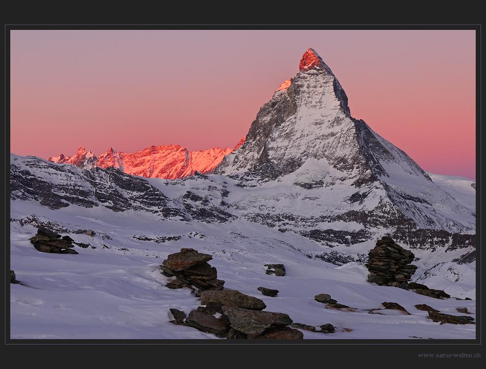 Der Schweizer Tobleronezahn - das Matterhorn