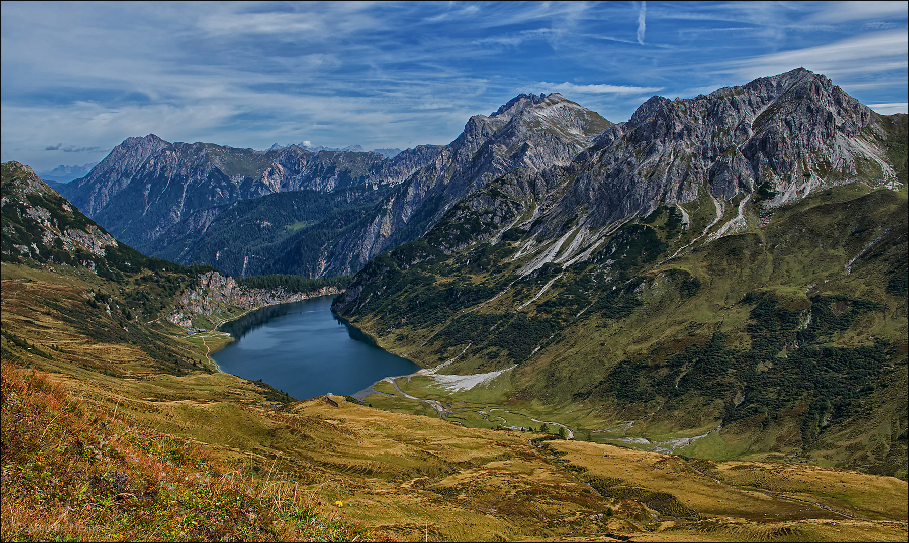 Der See in den Bergen