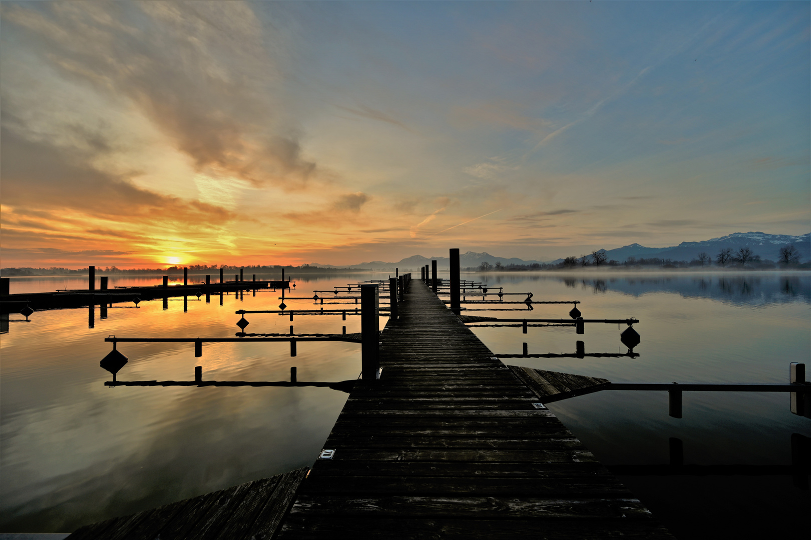 der See und der Nebel