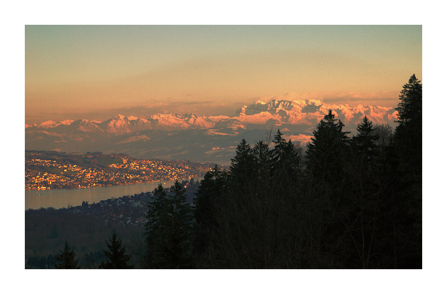 Der See und die Berge