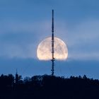 Der Sendemast-Mond