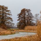 Der silberne Fluß fließt durch das gooldene Land