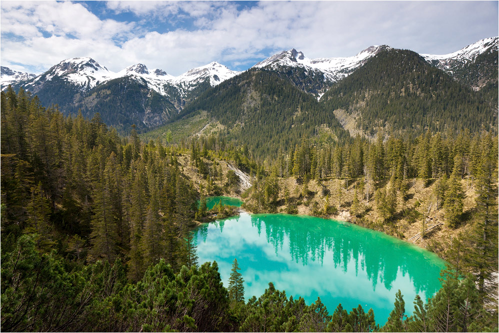 der smaragtsee in ausserfern