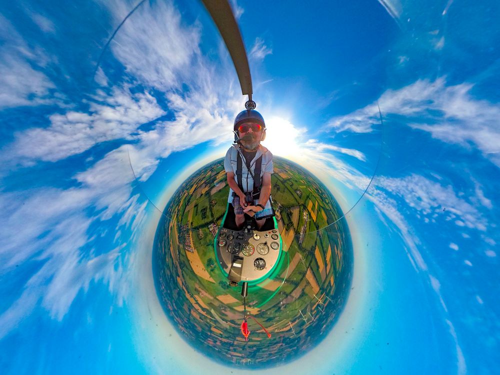 Der Sommer war (Aerial little planet)