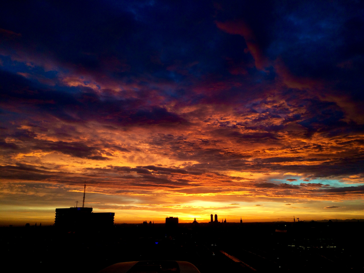 der Sonnenaufgang.