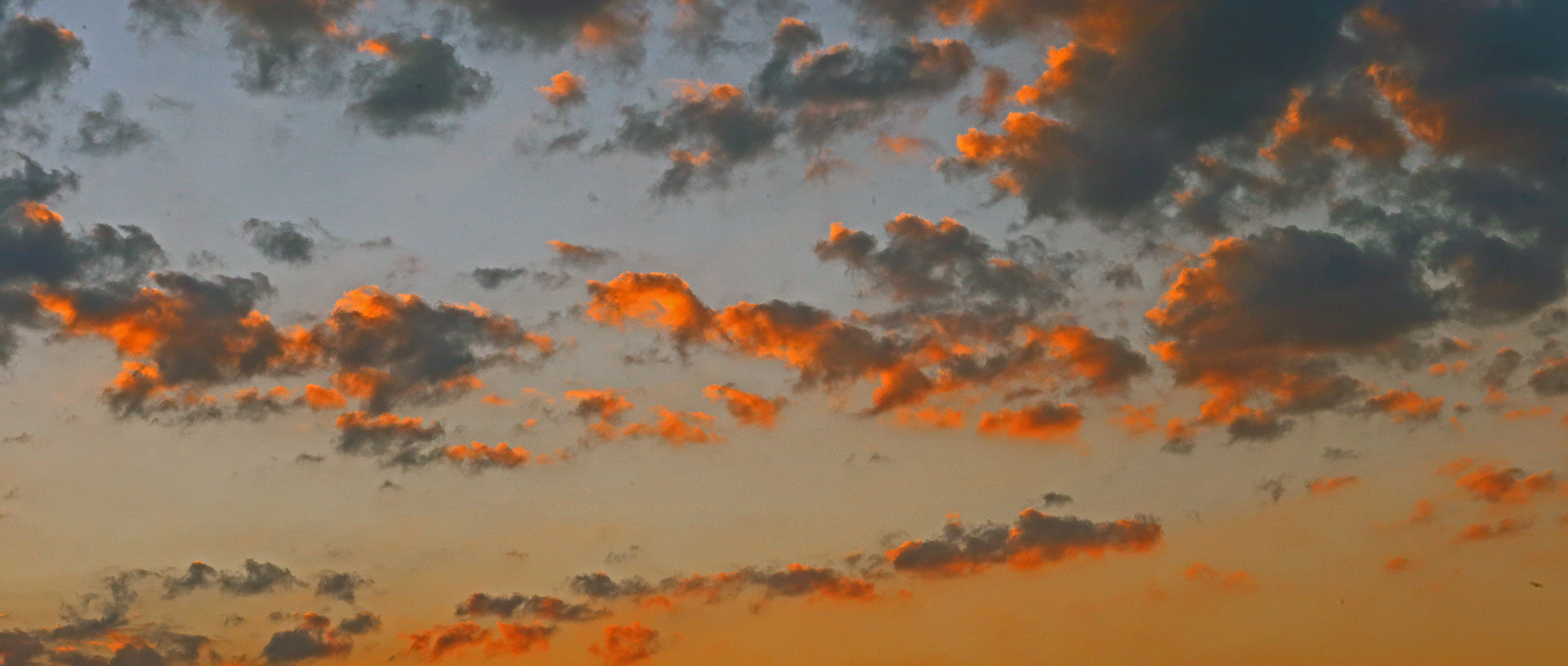 Der Sonnenaufgang bietet immer wieder überraschende Varianten...