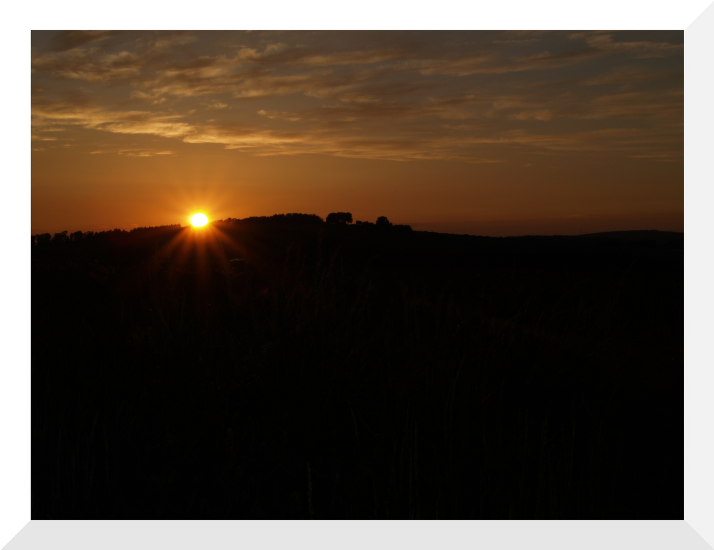 Der Sonnenuntergang nach dem Sturm