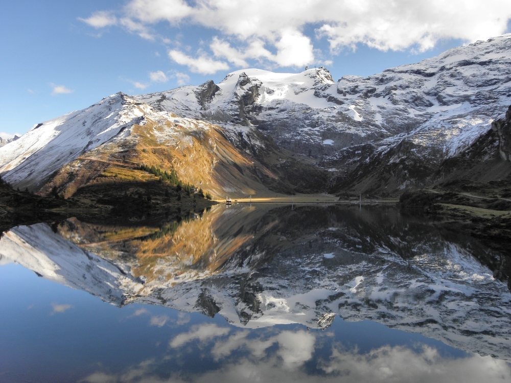 Der spiegelnde Trübsee