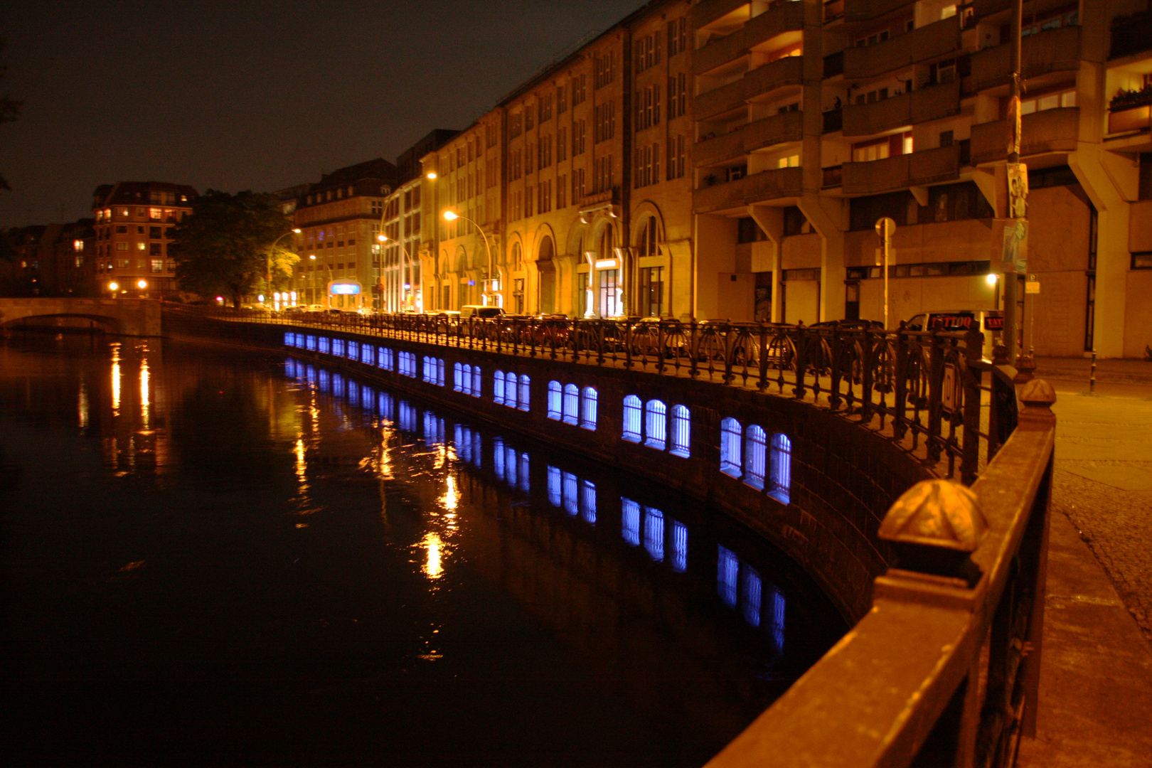 Der Spree am U Bahnstation Spittelmarkt