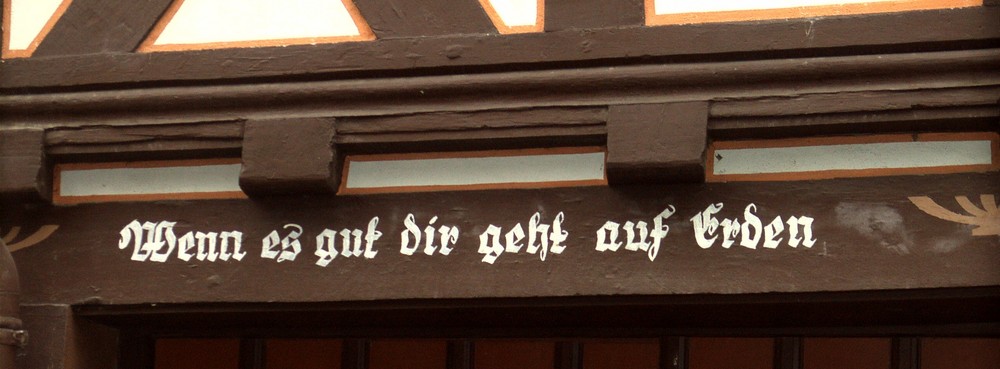 Der Spruch am Zehnthaus (1 von 4)