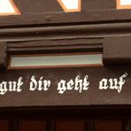 Der Spruch am Zehnthaus (1 von 4)