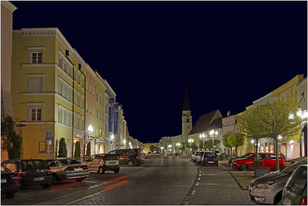 Der Stadtplatz in Mühldorf am Inn Foto & Bild | bunter ...