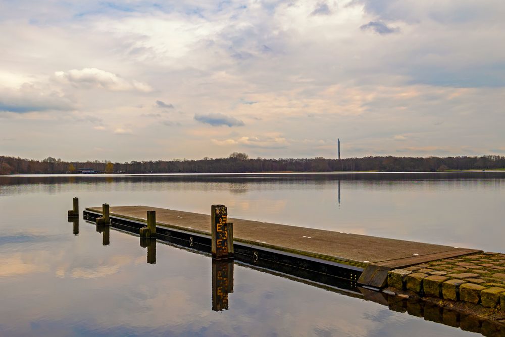 Der Stadtwaldsee auch Unisee genannt, Bremen