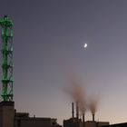 der Stadtwerketurm und der Mond ...