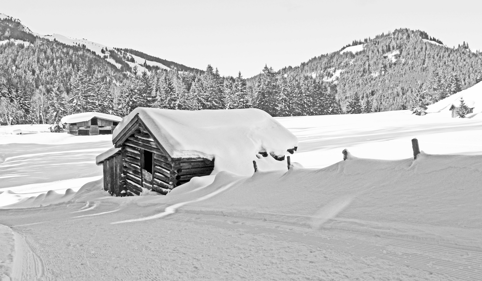 Der Stall im Winterkleid 