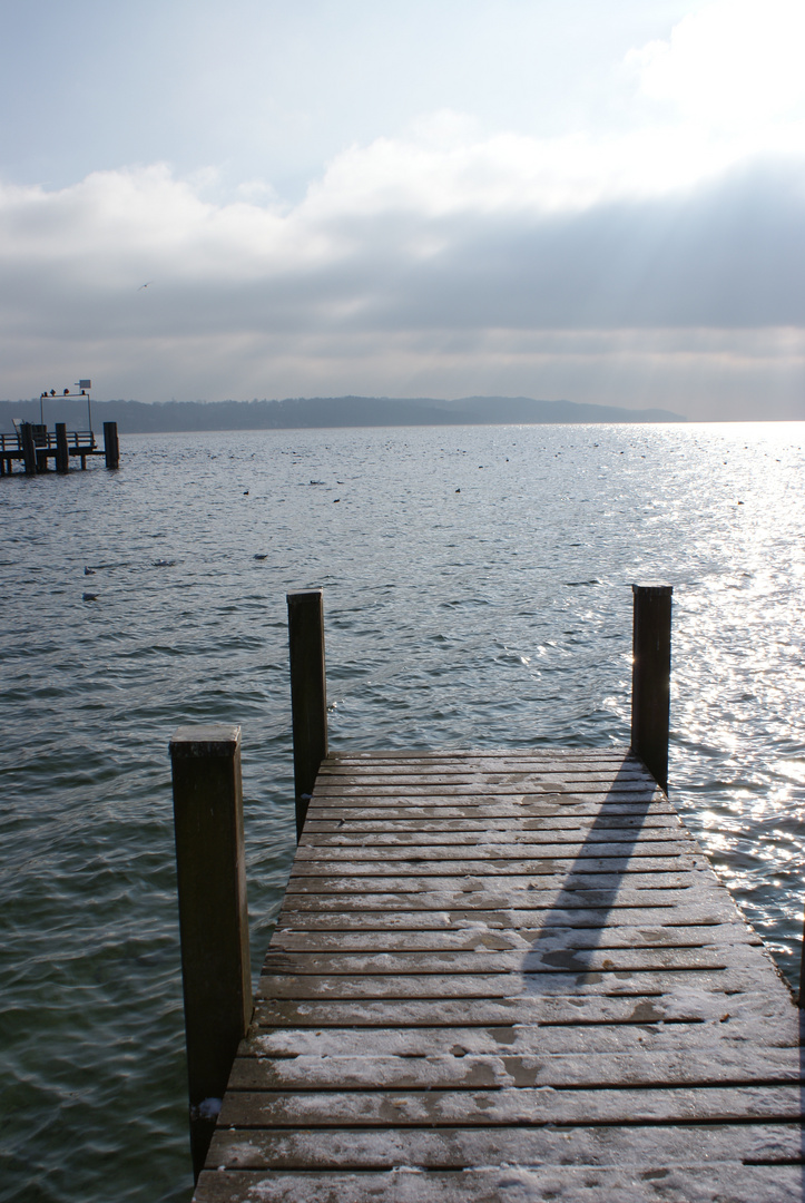 Der Starnberger See im Winter