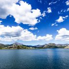 Der Stausee im norden Spaniens