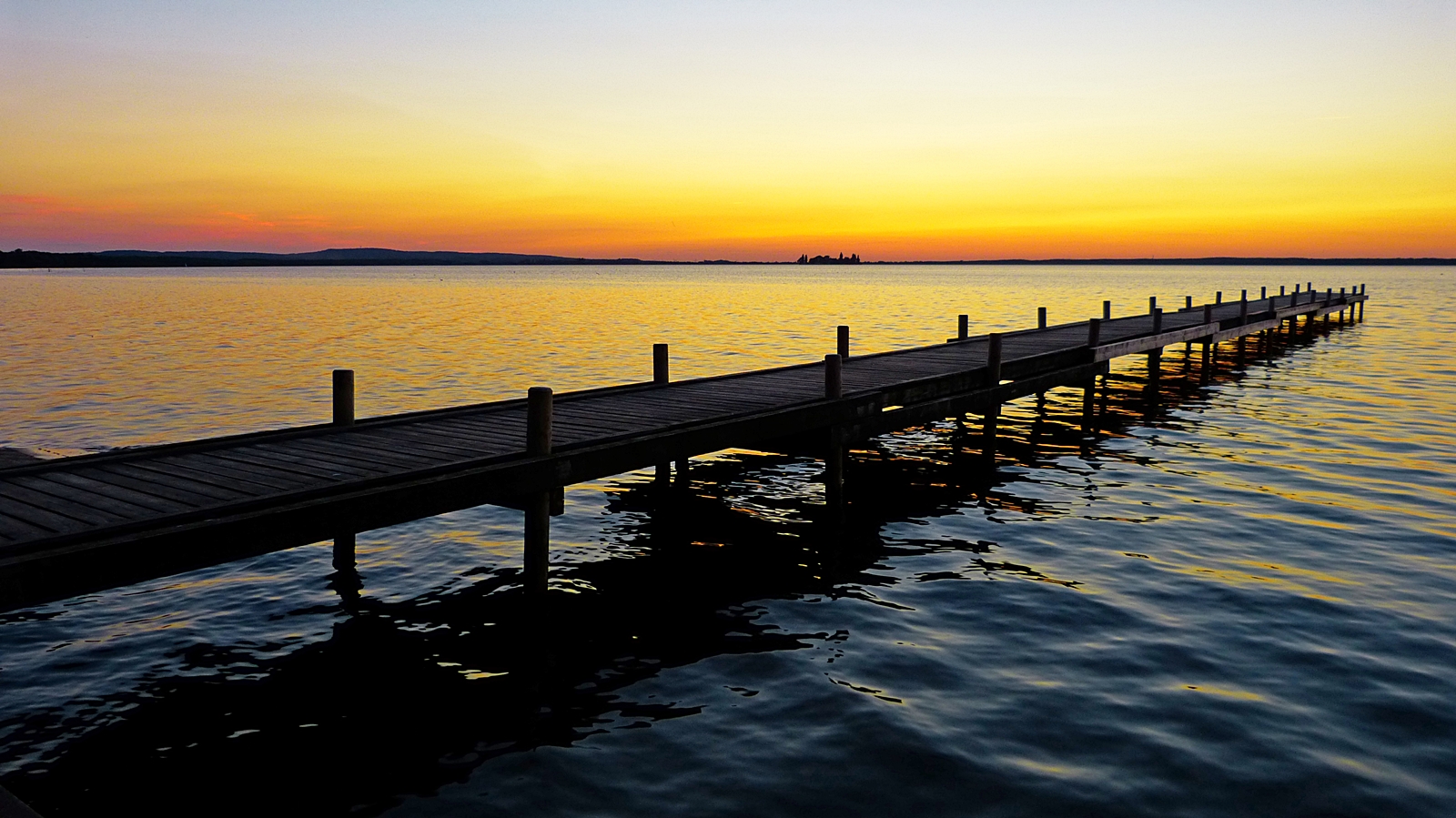 Der Steg im Abendrot