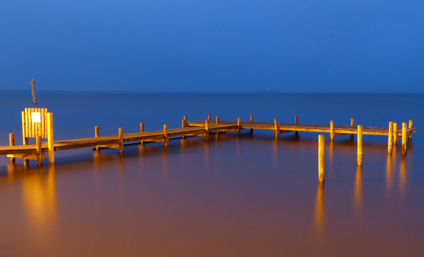 Der Steg in Steinhude in einem schönen Abendlicht