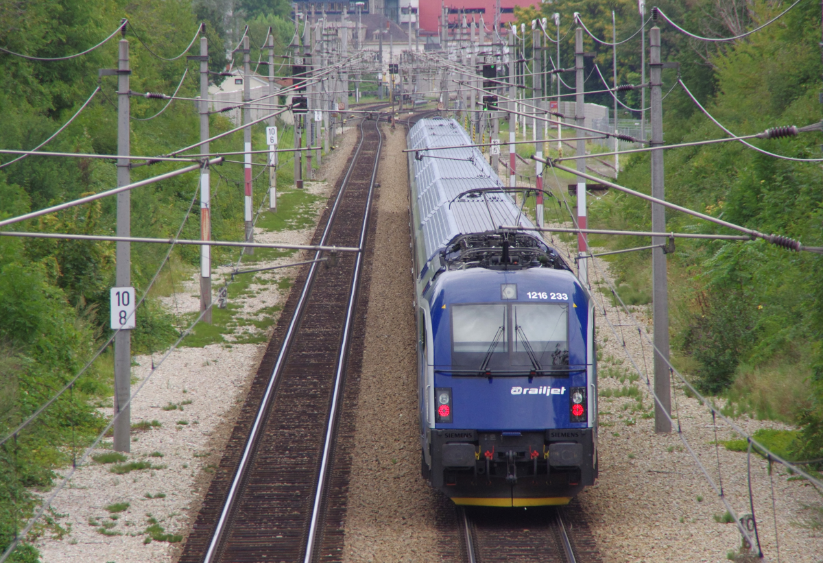 Der Steuerwagen ist schon in Wien...