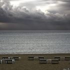 Der Strand, das Meer, der Himmel - verlassen