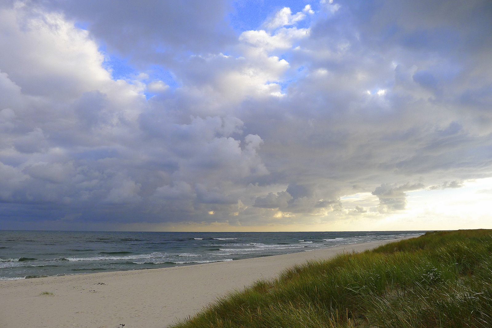 Der Strand ist endlich wieder leer