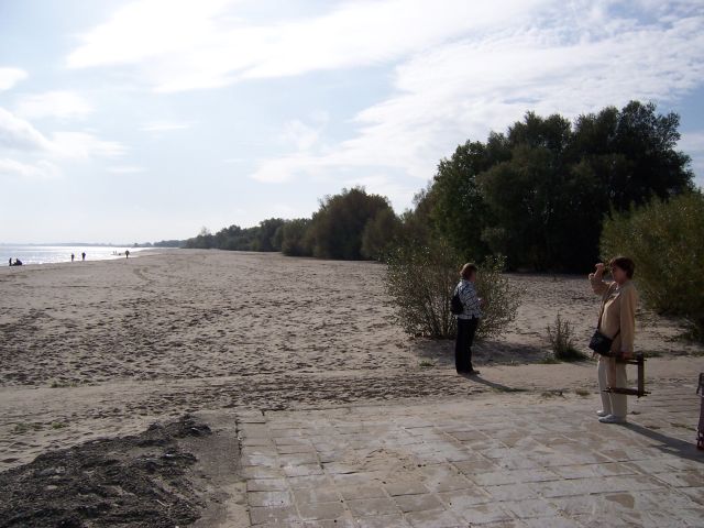 Der Strand ist leer , der Herbst und Winter kommt