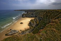 Der Strand von Beduthan Steps, Cornwall, England