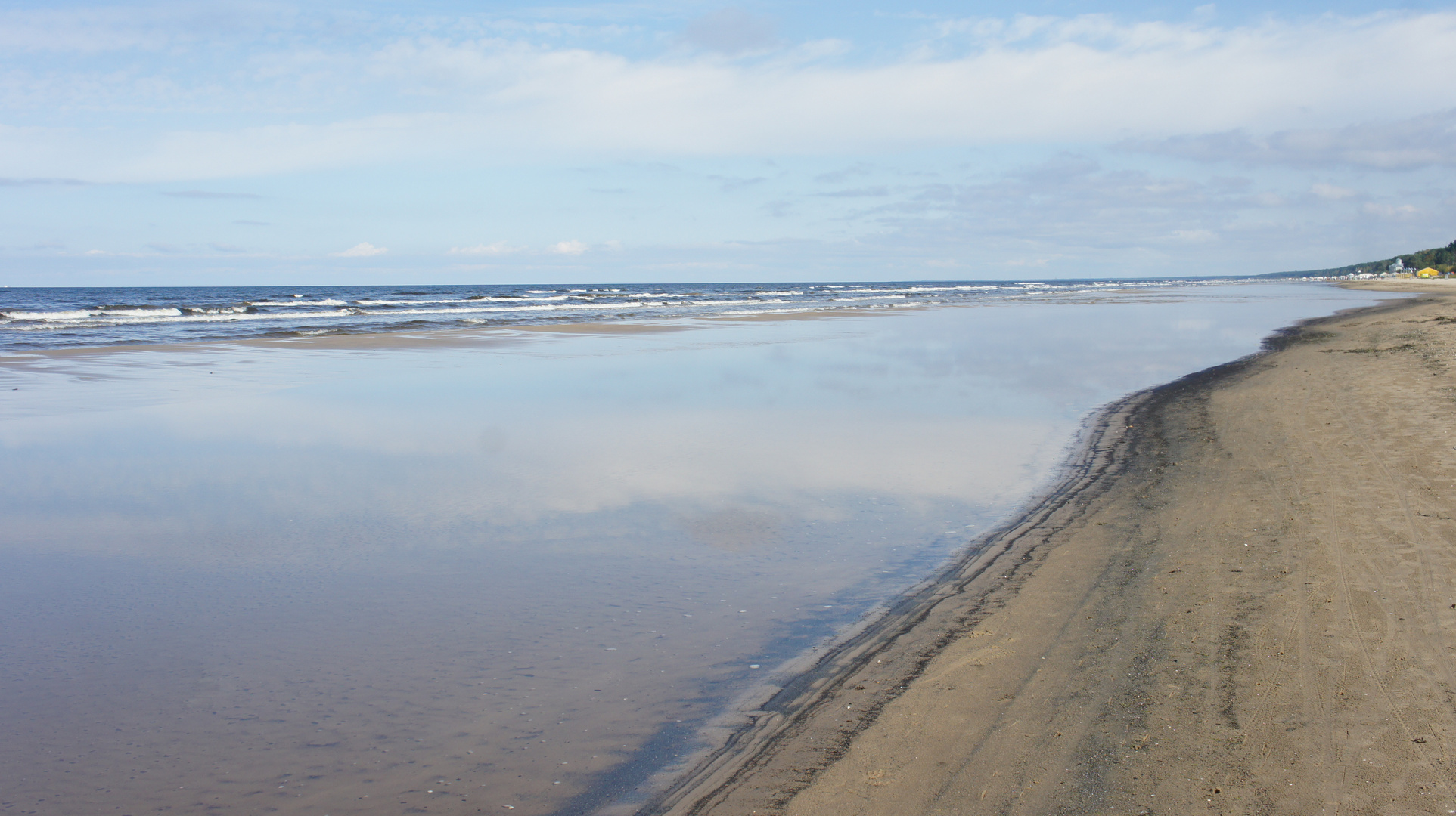 der Strand von Jurmala