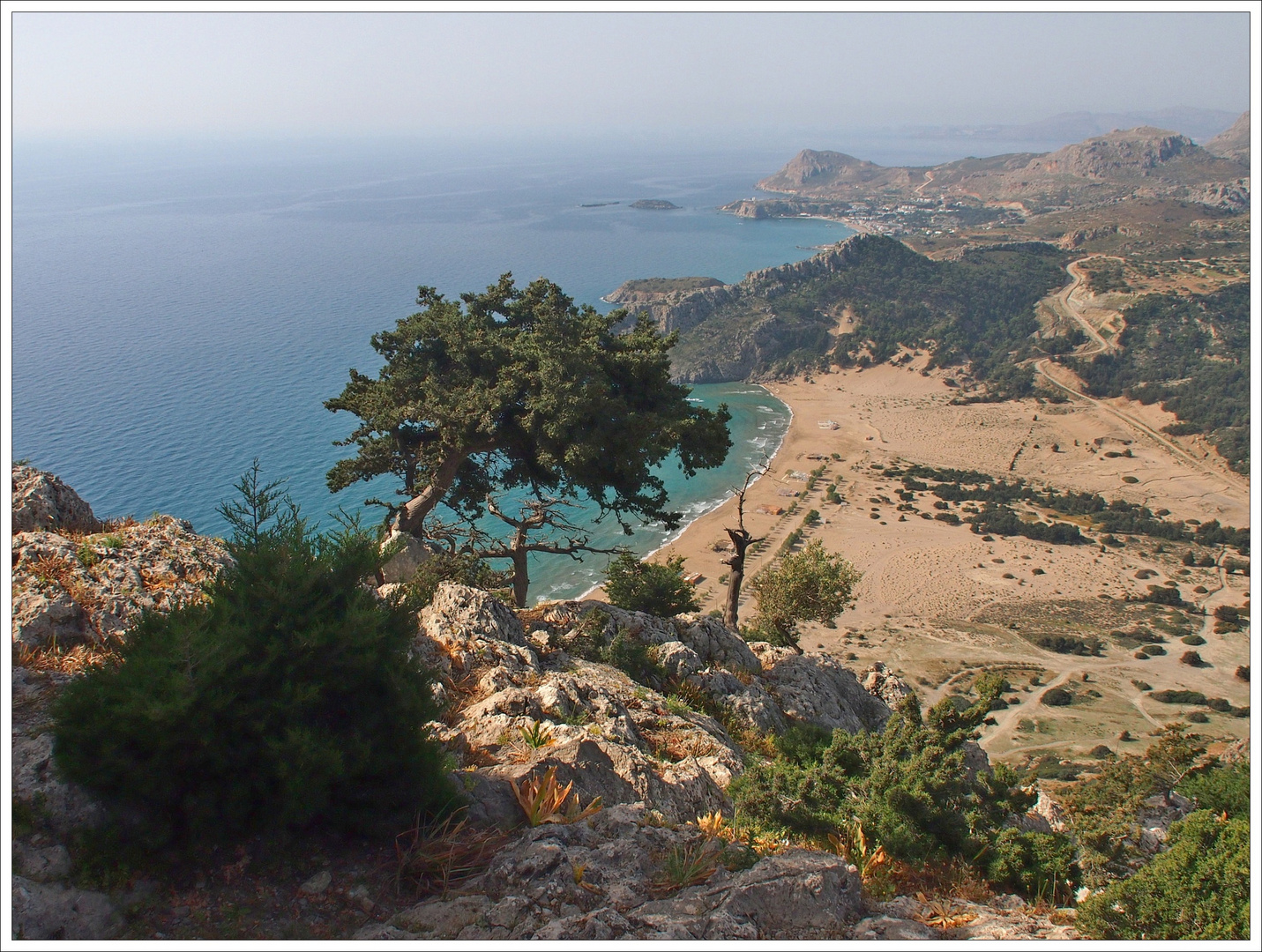 Der Strand von Tsambika