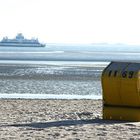 Der Strandkorb, die Fähre und das Watt