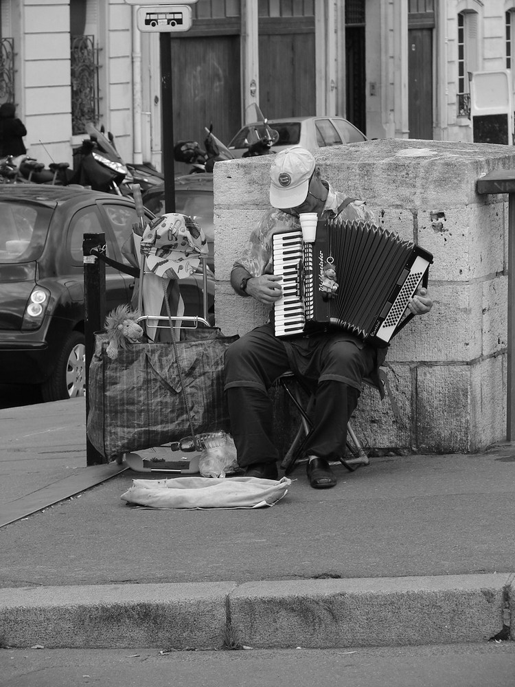 Der Strassenmusiker von Paris