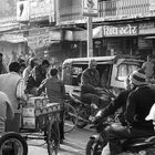 Der Straßenverkehr in Bikaner ...