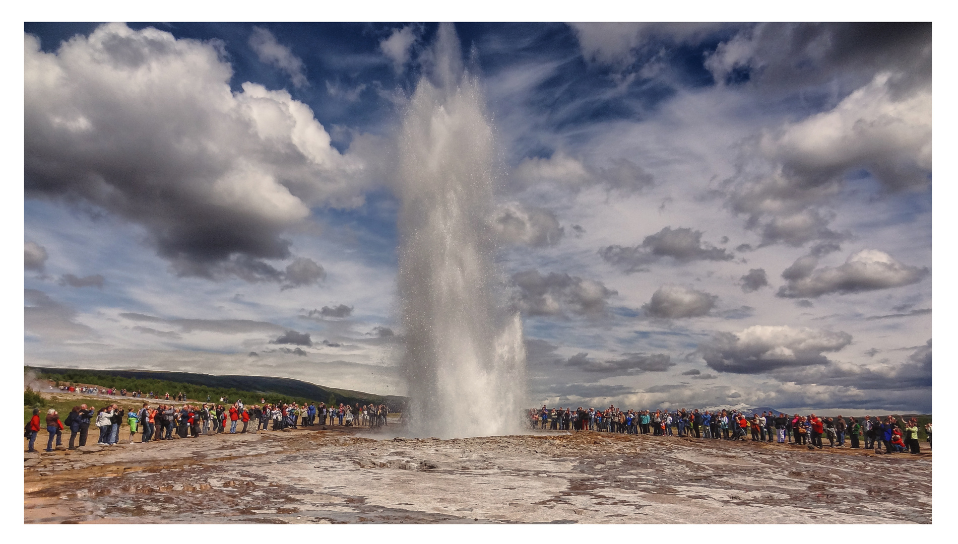 Der Strokkur Geysir - schon sehr beeindruckend