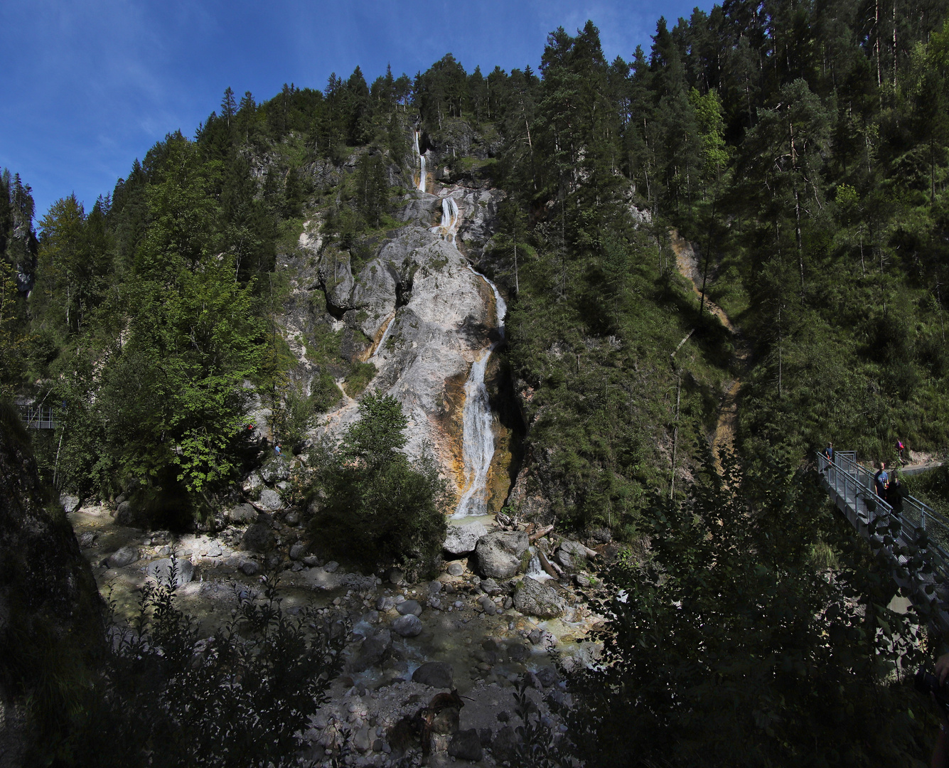 Der Sulzerwasserfall in der Almbachklamm (2019_09_10_6069_ji)