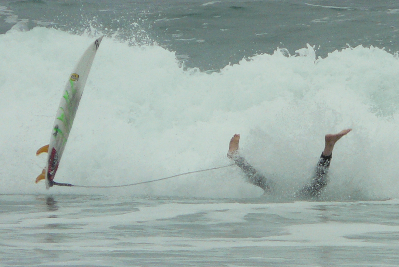 Der Surfer Und Die Welle Foto Bild Sport Menschen Surfen Bilder Auf Fotocommunity