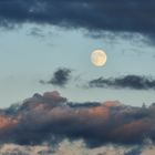 Der Tag geht und der Mond kommt