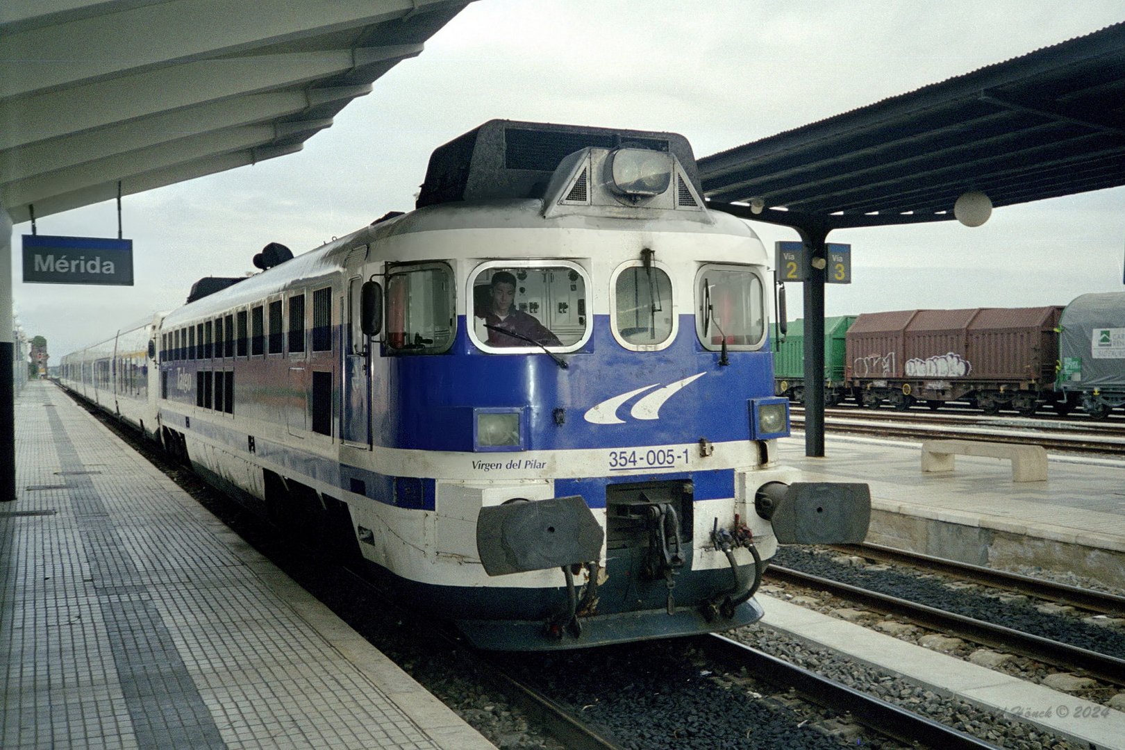 der Talgo.. Foto & Bild europe, spain, extremadura, kast.la mancha
