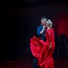 Der Tango, celebriert von Dmitry Zharkov und Olga Kulikova
