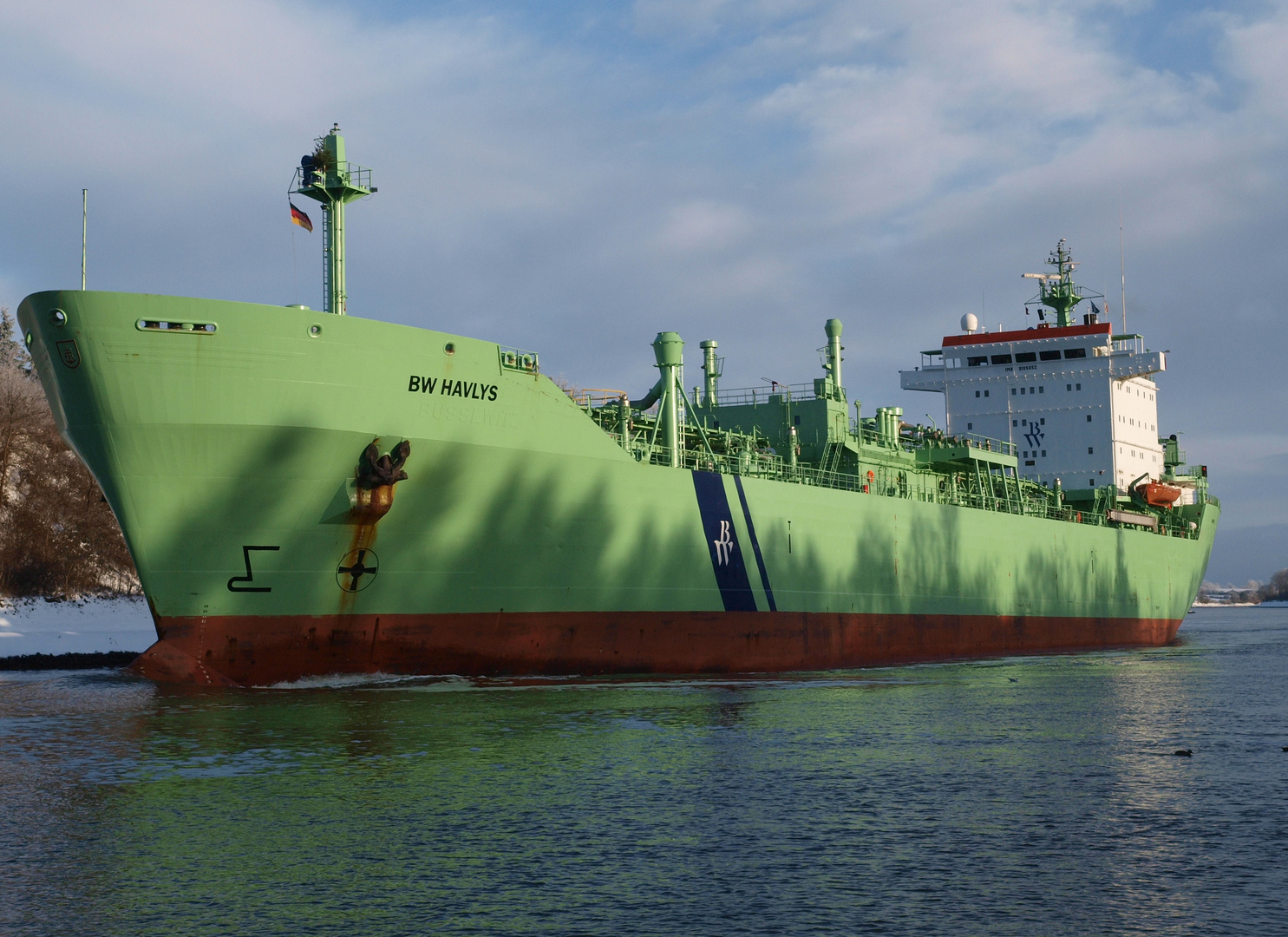 Der Tanker BW HAVLYS auf dem Nord-Ostsee-Kanal.