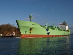 Der Tanker BW HAVLYS auf dem Nord-Ostsee-Kanal