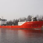 Der Tanker CORAL IVORY auf dem Nord-Ostsee-Kanal