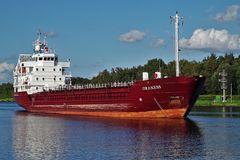 der Tanker ORANESS im Nord-Ostsee-Kanal 