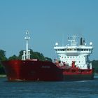 Der Tanker XANTHIA auf dem Nord-ostsee-Kanal