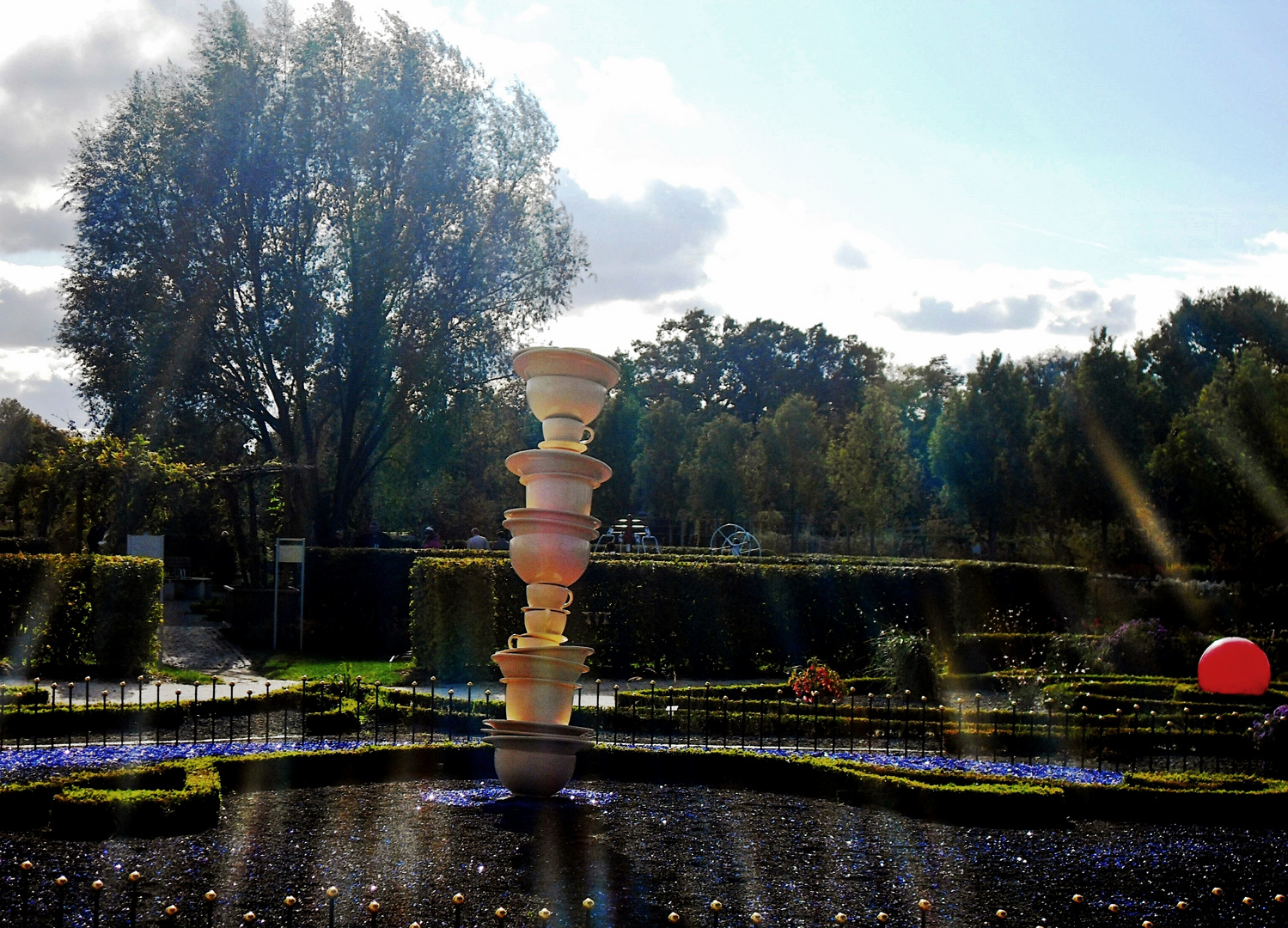 Der Tassenturm im Park Oranienburg