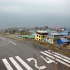 Der Tensing-Hillary Airport in Lukla auf 2800 m Höhe