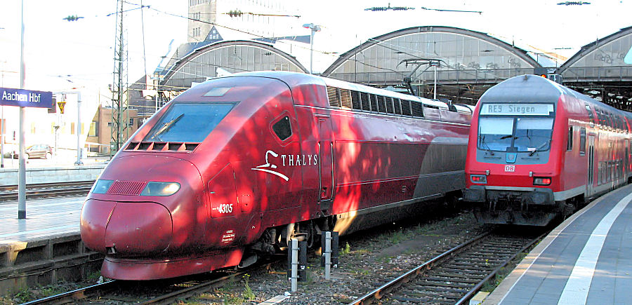 Der Thalys im Aachener Hbf