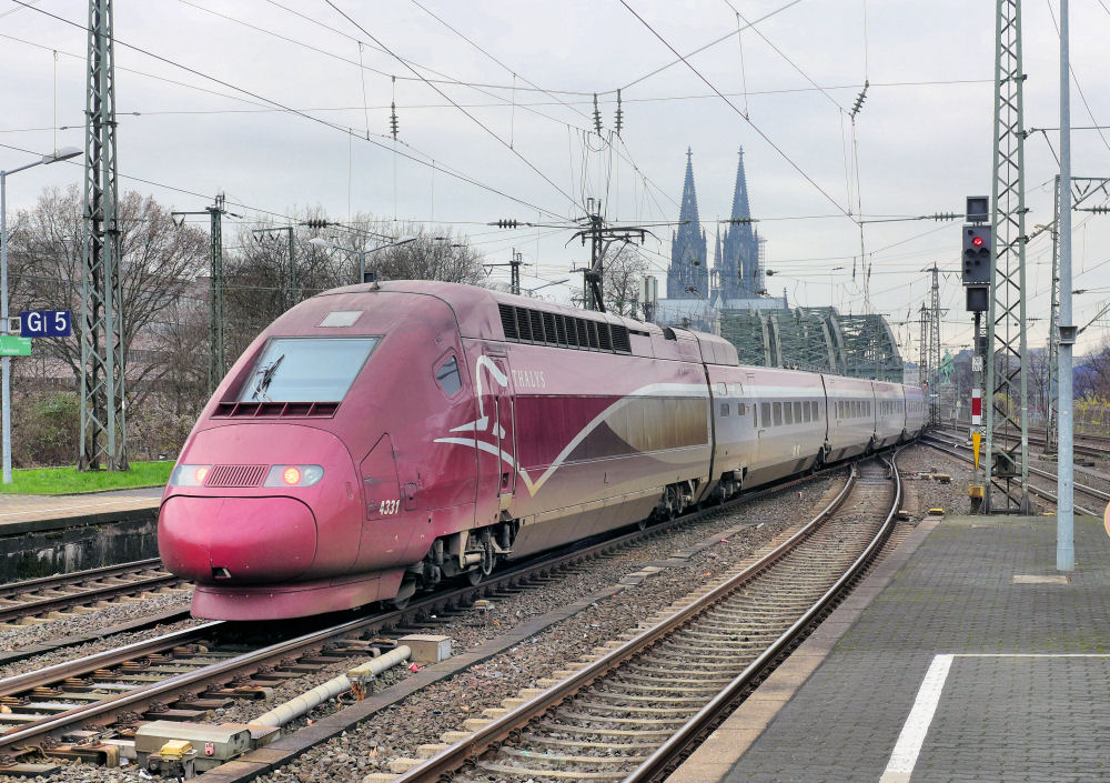 Der THALYS in Köln