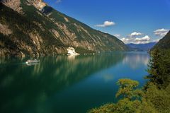 Der Tiroler Fjord im Herbst....